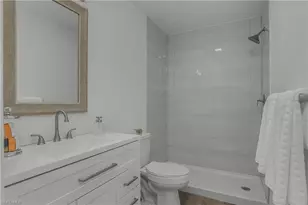 1071 Pine Isle Ln, Naples, FL 34112 - Photo 15