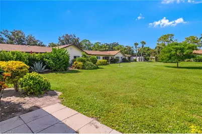 1071 Pine Isle Ln #1071, Naples, FL 34112 - Photo 21