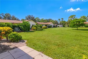 1071 Pine Isle Ln, Naples, FL 34112 - Photo 21