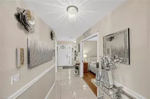 380 Gabriel Cir, Naples, FL 34104 - Photo 17