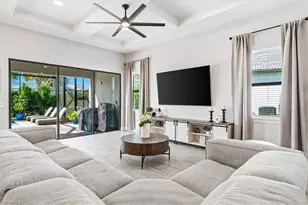 9831 Everglades Dr, Naples, FL 34120 - Photo 17