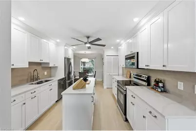6260 Bellerive Ave #407, Naples, FL 34119 - Photo 9
