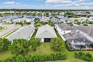 9078 Montserrat Dr, Naples, FL 34114 - Photo 27