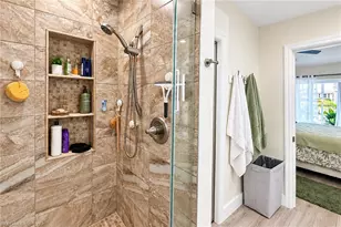 7050 Lone Oak Blvd, Naples, FL 34109 - Photo 23