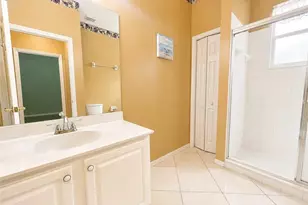 436 Crossfield Cir, Naples, FL 34104 - Photo 17