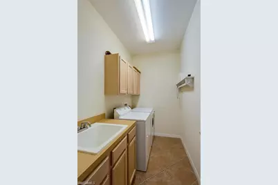 10601 Sir Michaels Place Dr, Bonita Springs, FL 34135 - Photo 27