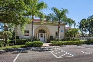 10601 Sir Michaels Pl Dr, Bonita Springs, FL 34135 - Photo 33