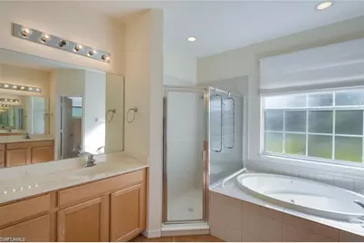 10601 Sir Michaels Place Dr, Bonita Springs, FL 34135 - Photo 19