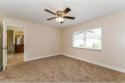 302 SE 3rd St, Cape Coral, FL 33990 - Photo 9