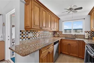 25750 Hickory Blvd #656 E, Bonita Springs, FL 34134 - Photo 9