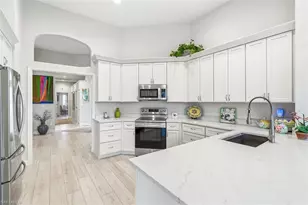 15259 Devon Green Ln, Naples, FL 34110 - Photo 9