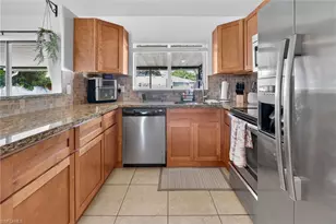 9197 Pomelo Rd E, Fort Myers, FL 33967 - Photo 9