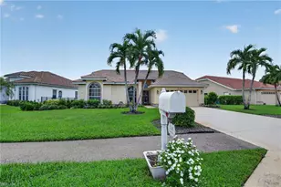 2126 E Crown Point, Naples, FL 34112 - Photo 43