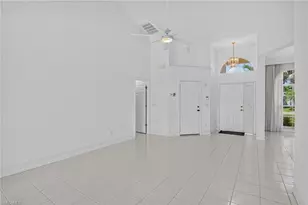 2126 E Crown Point, Naples, FL 34112 - Photo 9