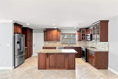 6574 Trail Blvd, Naples, FL 34108 - Photo 7