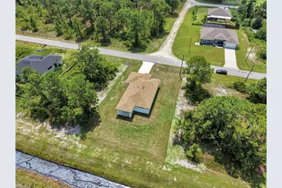 1035 Bandera St, Lehigh Acres, FL 33974 - Photo 9
