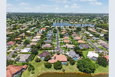 2031 Teagarden Ln, Naples, FL 34110 - Photo 35