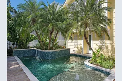 680 8th Ave S, Naples, FL 34102 - Photo 37
