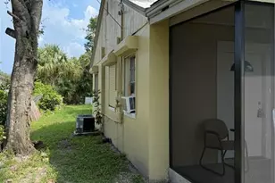 3131 Market St, Fort Myers, FL 33916 - Photo 5
