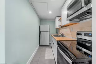 202 Broadway St E, Everglades City, FL 34139 - Photo 13