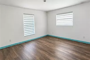 1823 SE 4th St, Cape Coral, FL 33990 - Photo 11