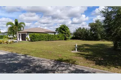 157 Venus Cay, Naples, FL 34114 - Photo 7
