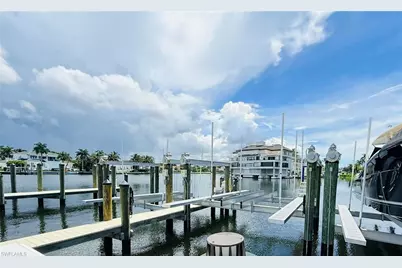 4450 Gulf Shore Blvd N, Naples, FL 34103 - Photo 3