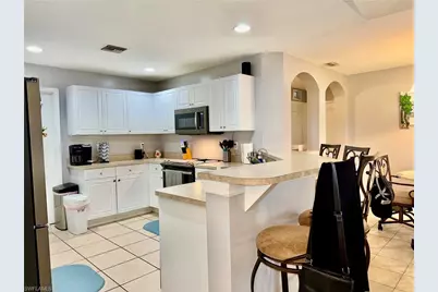 2133 NE 19th Pl, Cape Coral, FL 33909 - Photo 13