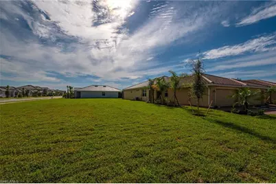 2620 Vine Ave, Naples, FL 34120 - Photo 23