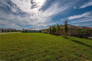 2620 Vine Ave, Naples, FL 34120 - Photo 23