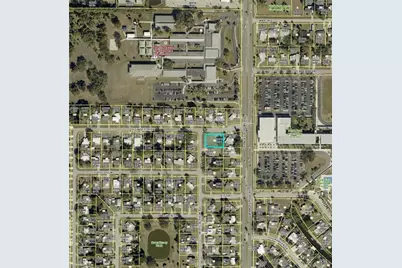998 Tropical Palm Ave, North Fort Myers, FL 33903 - Photo 3