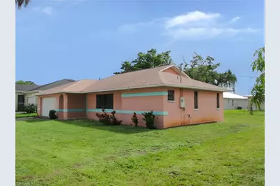 1825 Fountain St, Fort Myers, FL 33916 - Photo 3