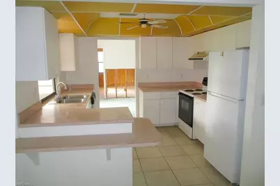 1825 Fountain St, Fort Myers, FL 33916 - Photo 15