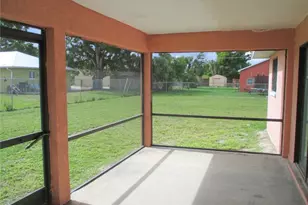 1825 Fountain St, Fort Myers, FL 33916 - Photo 5