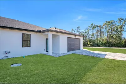 243-245 Greenbriar Blvd, Lehigh Acres, FL 33972 - Photo 21