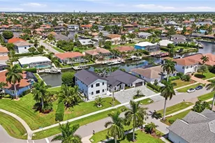 910 Beaver Ct, Marco Island, FL 34145 - Photo 45