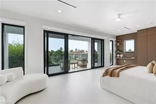 910 Beaver Ct, Marco Island, FL 34145 - Photo 9
