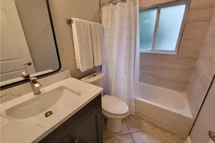 7761 Jewel Ln, Naples, FL 34109 - Photo 11