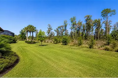 19720 Beechcrest Pl, Estero, FL 33928 - Photo 11