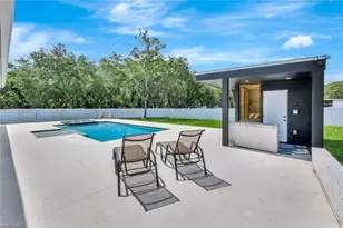 140 37th Ave NW, Naples, FL 34120 - Photo 27