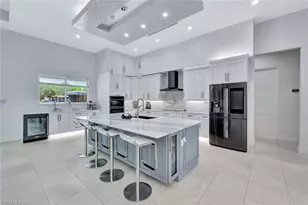 140 37th Ave NW, Naples, FL 34120 - Photo 11