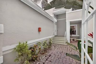 15173 Storrington Pl #E-201, Naples, FL 34110 - Photo 3