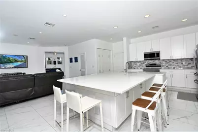 8213 Laurel Lakes Blvd, Naples, FL 34119 - Photo 19