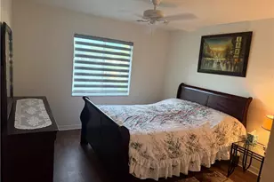 8274 Key Royal Cir, Naples, FL 34119 - Photo 13