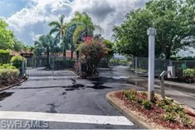 8274 Key Royal Cir #1025, Naples, FL 34119 - Photo 3
