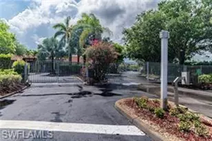 8274 Key Royal Cir, Naples, FL 34119 - Photo 3