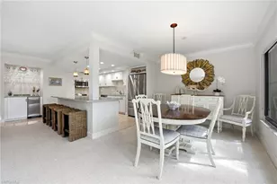 614 Wildwood Ln, Naples, FL 34105 - Photo 9