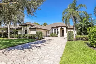 8983 Mustang Island Cir, Naples, FL 34113 - Photo 1