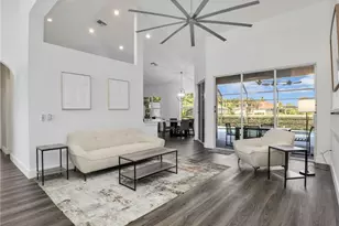 8983 Mustang Island Cir, Naples, FL 34113 - Photo 17