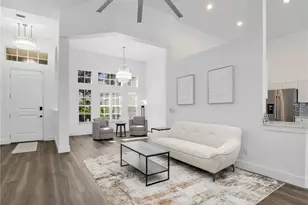 8983 Mustang Island Cir, Naples, FL 34113 - Photo 19